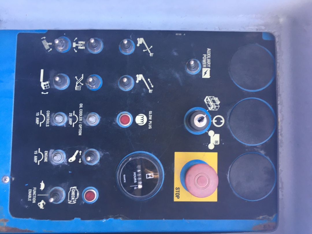 2002 GENIE S 85 - Image 12